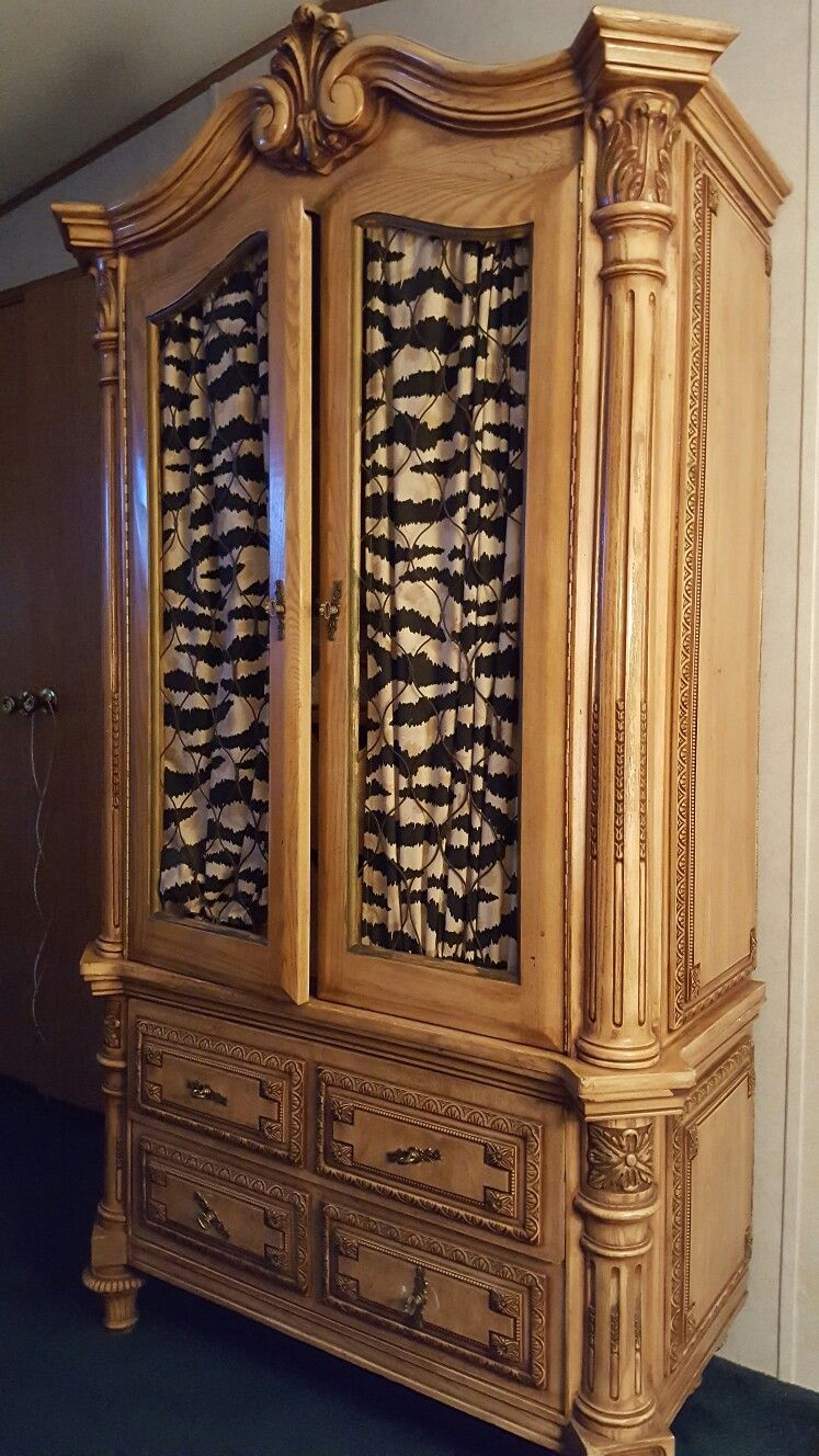 The History and Evolution of the Chifferobe in Home Design