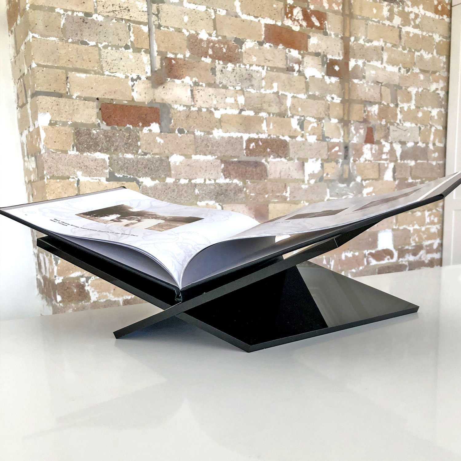 A Closer Look at the Stylish and Practical Black Acrylic Book Stand