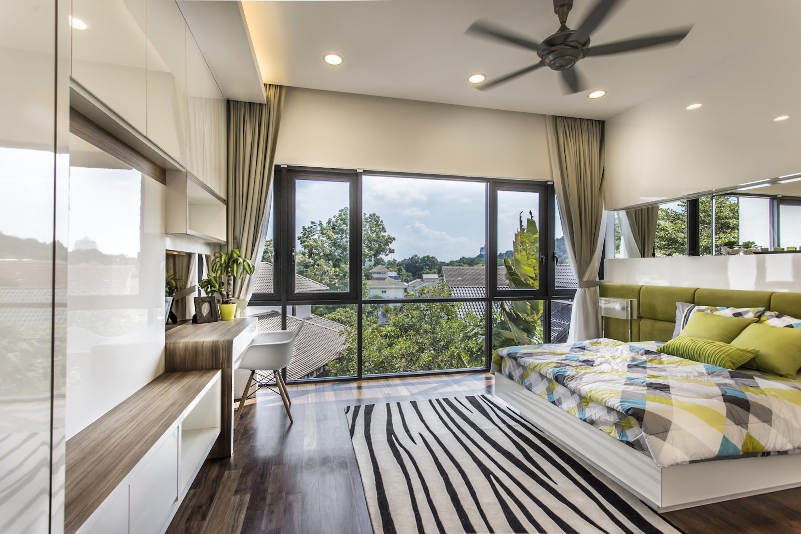 20 Ways To Transform Your Bedroom Into A 5-Star Hotel Room | Recommend.my regarding Luxurious Hotel Style Bedding At Reasonable Prices