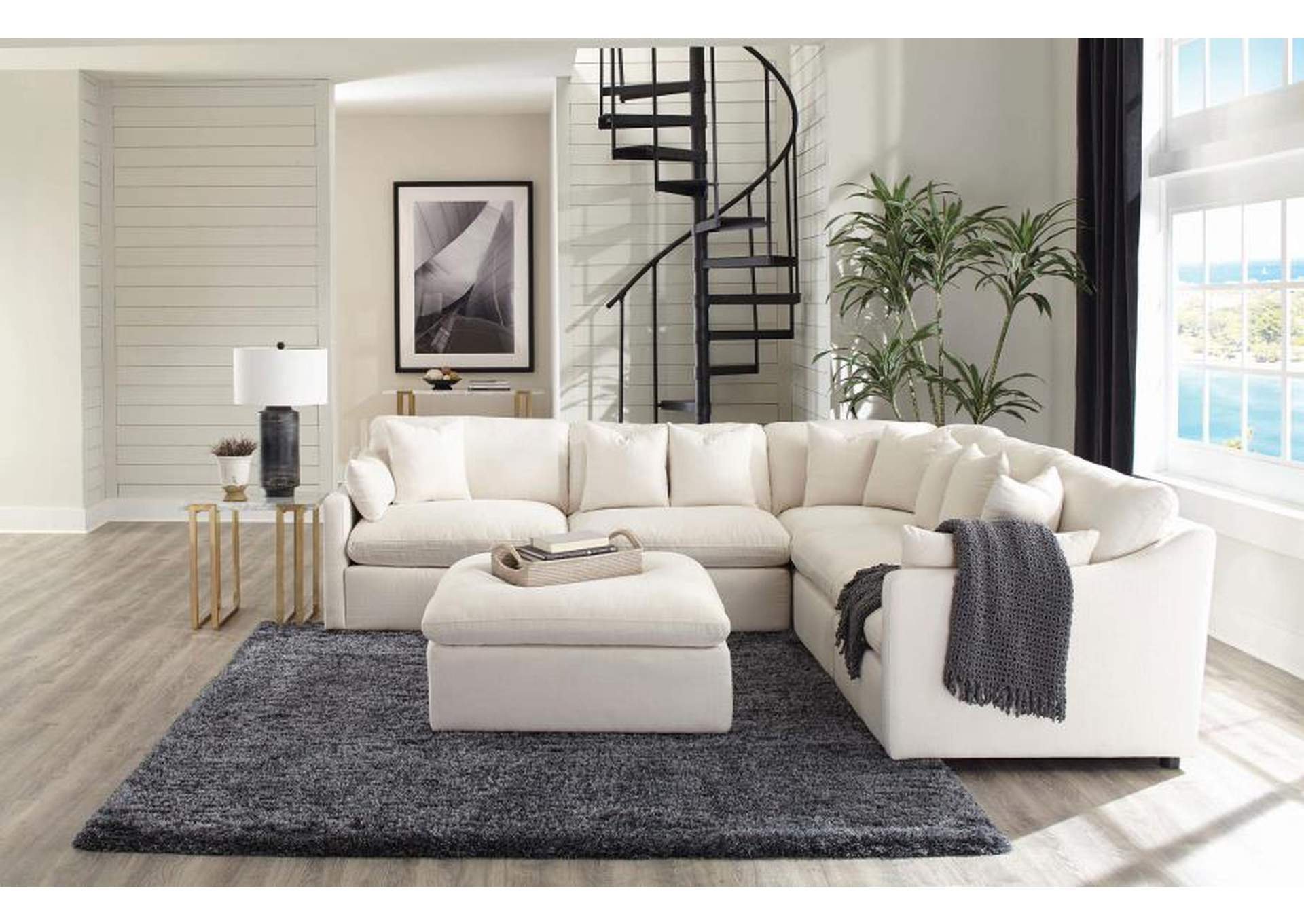 Your Guide to Choosing and Living With a 6-Piece Sectional Sofa