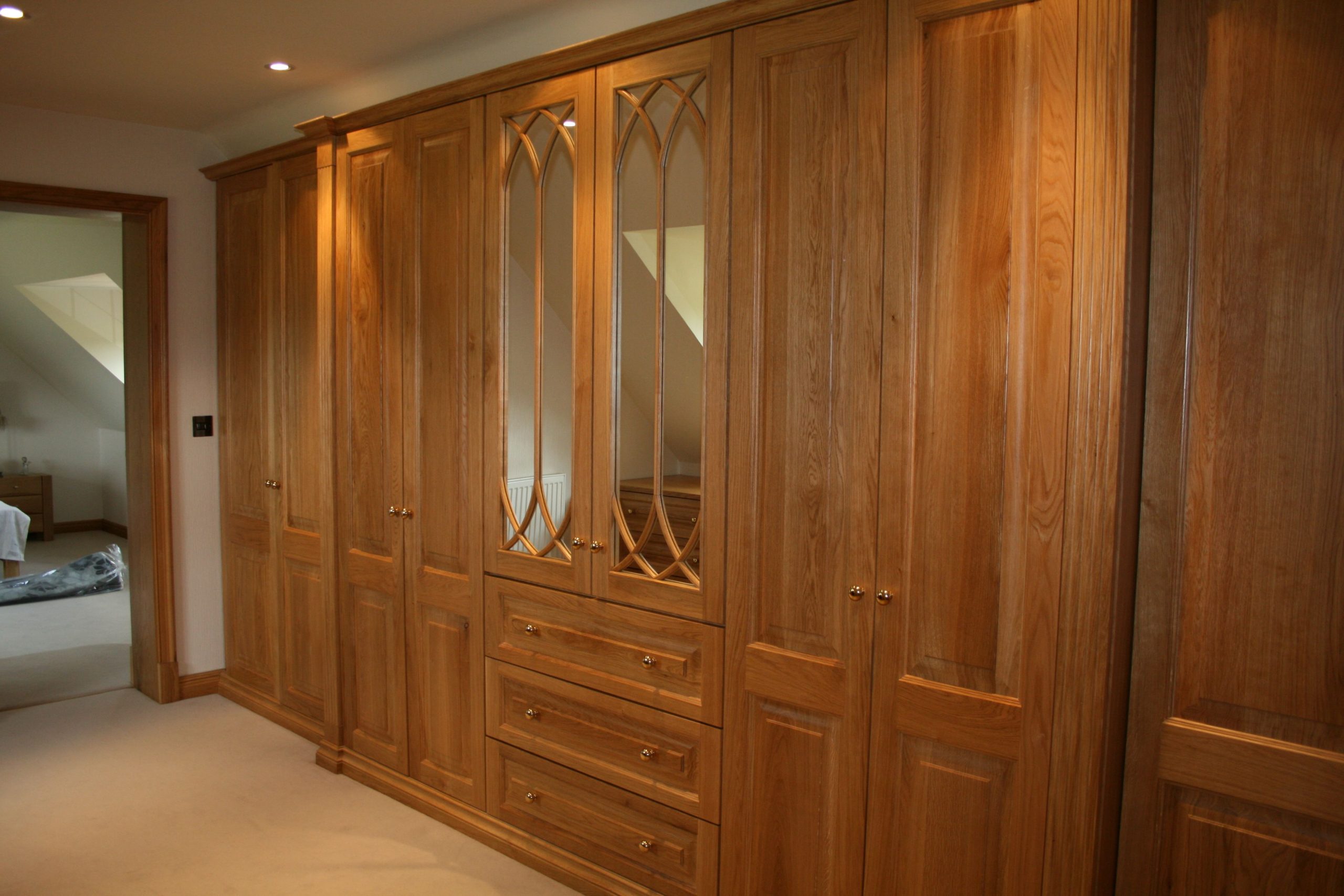 How To Dismantle A Solid Oak Wardrobe At Mia Hartnett Blog pertaining to Oak Solid Wood Wardrobe, Natural Wood, 35.4X22X78.7 In, 2-Door Type A