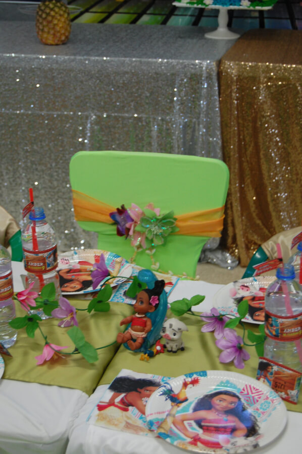 Moana Table Setting - Wish Upon A Party for Moana Wood Storage Coffee Table, Black, 52&amp;quot; W X 26&amp;quot; D