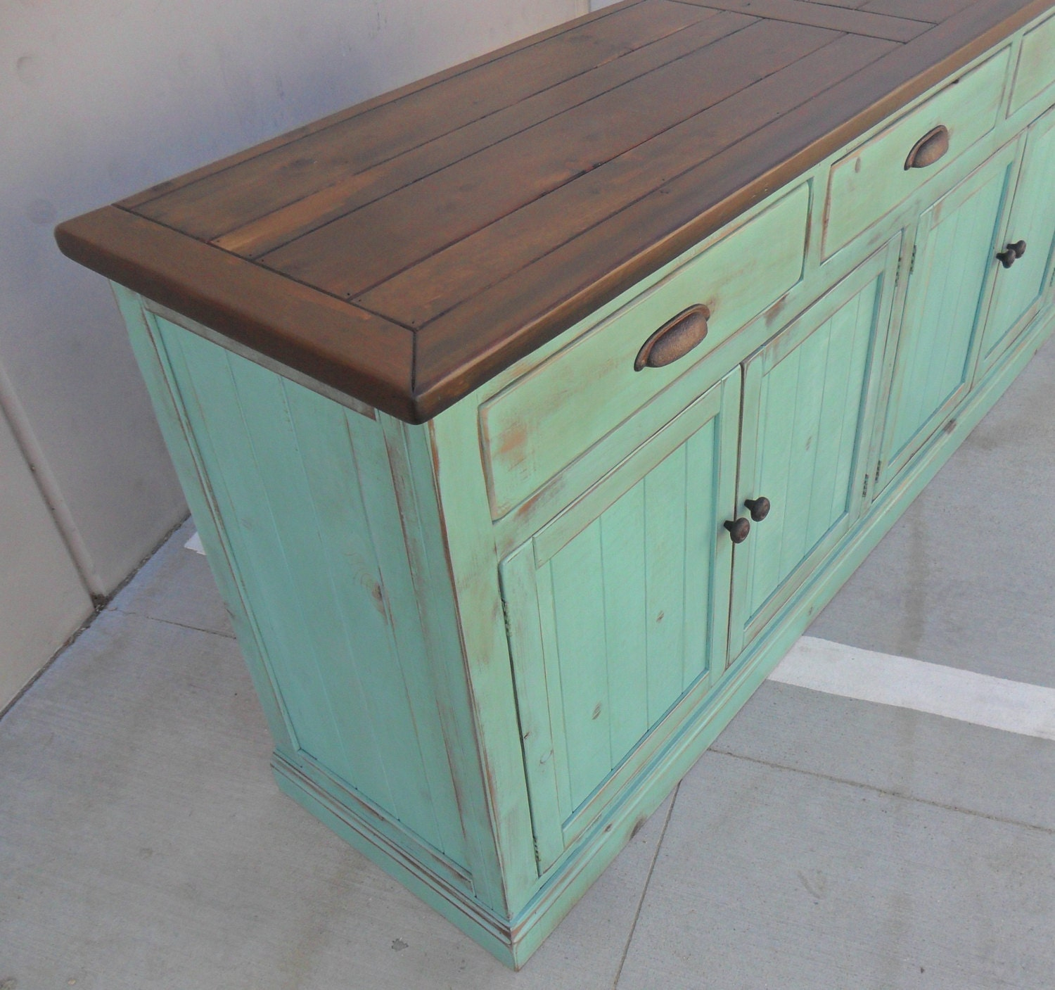 Sideboard Server Buffet Reclaimed Wood Rustic Farmhouse with regard to Achieving that Cozy Farmhouse Vibe with a Rustic Wood Sideboard