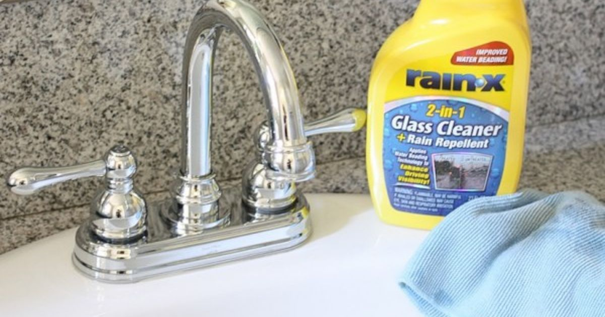 Maintaining Chrome Finishes on Bathroom Hardware