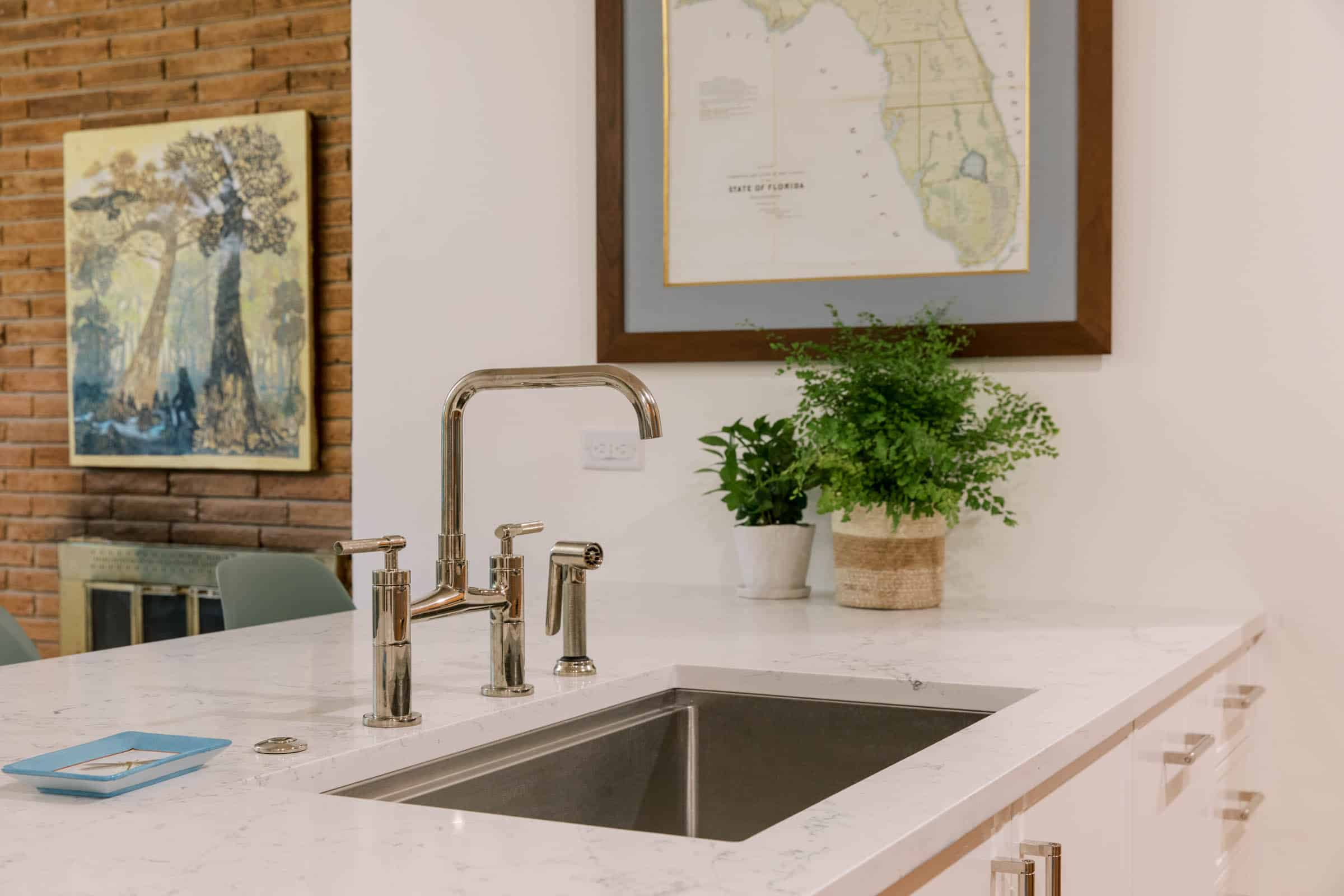 Choosing the Right Ceramic Faucet for Your Kitchen or Bath