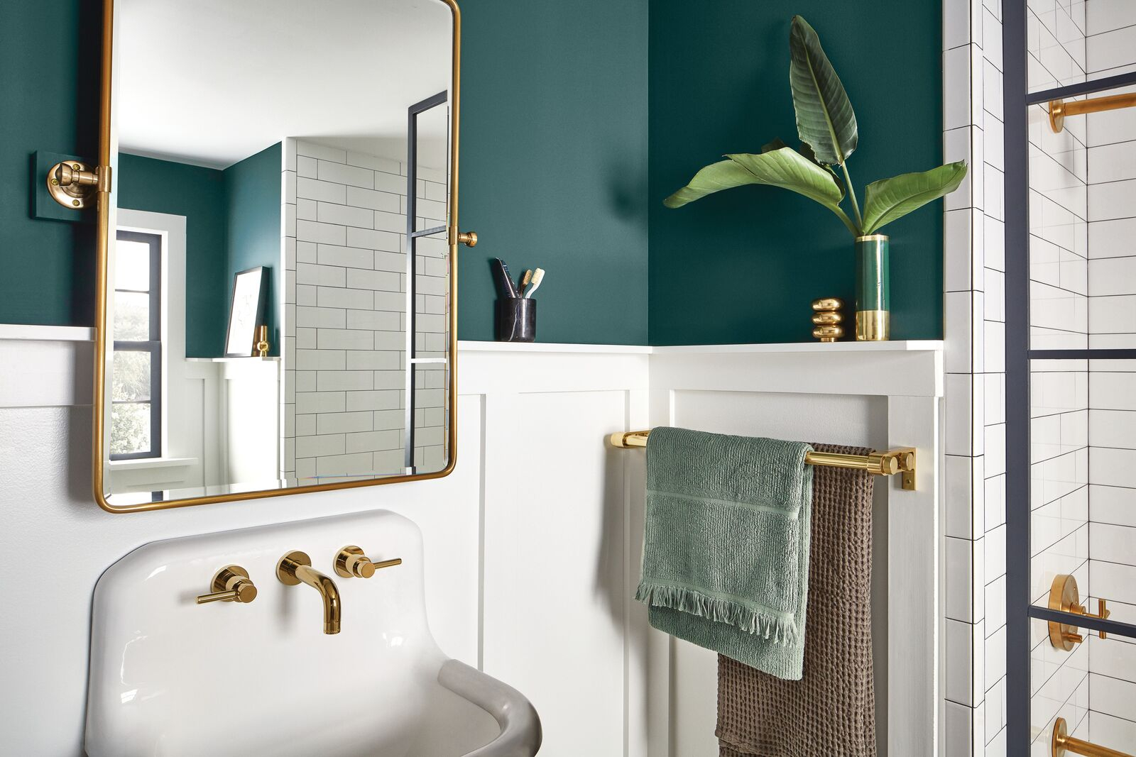 How To Choose The Right Interior Paint At Ellis Brashears Blog with Choosing the Right Paint for Your Bathroom Ceiling