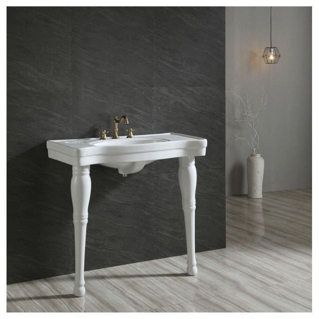 A Deep Dive into Kingston Brass VPB1368B Design and Functionality