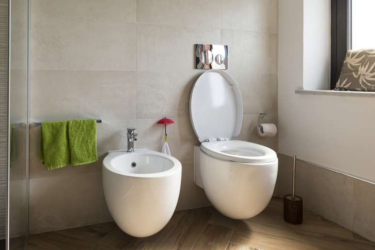 Sic Code 3261 - Vitreous Plumbing Fixtures for Whitehaus B-Sh08 Britannia 24&amp;quot; Rectangular Vitreous China Vessel - White