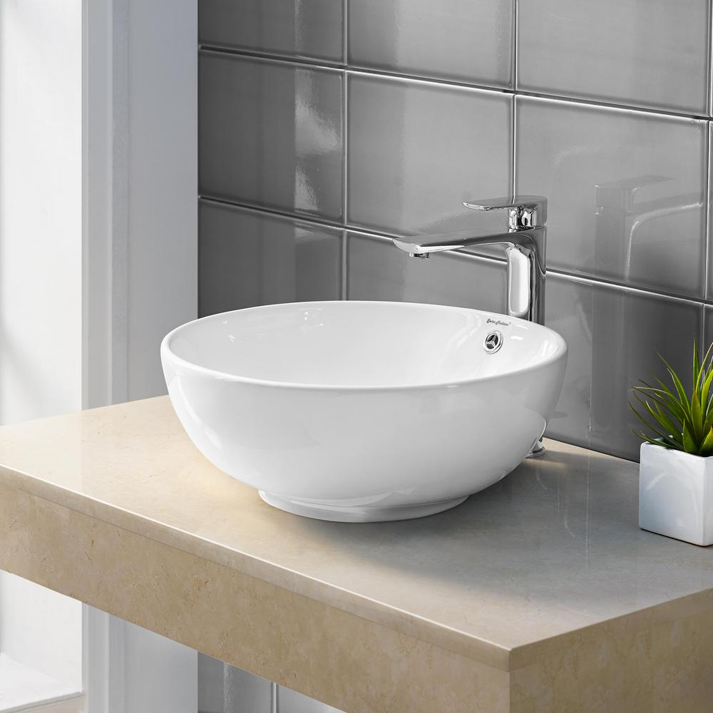 The Functional Aesthetics of the Swiss Madison SM-VS212 161516 Circular Vessel