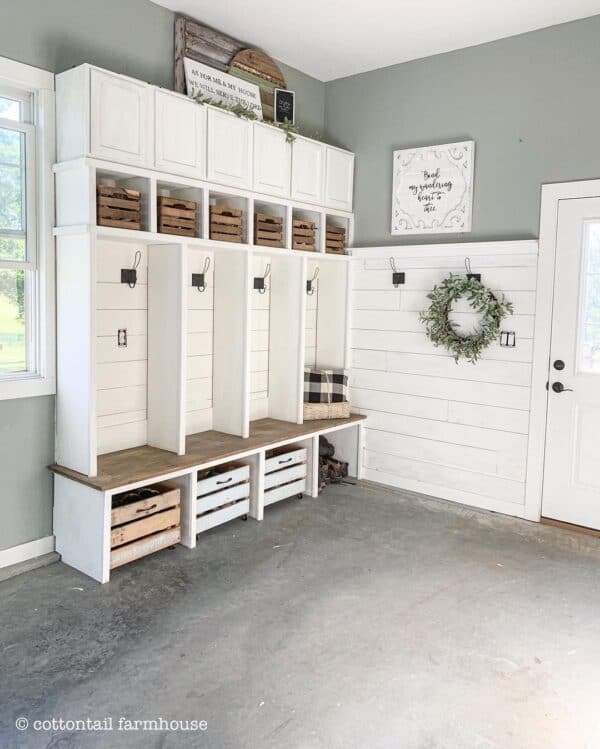 How to Design Mudroom Storage That Actually Keeps Your Family Organized 5