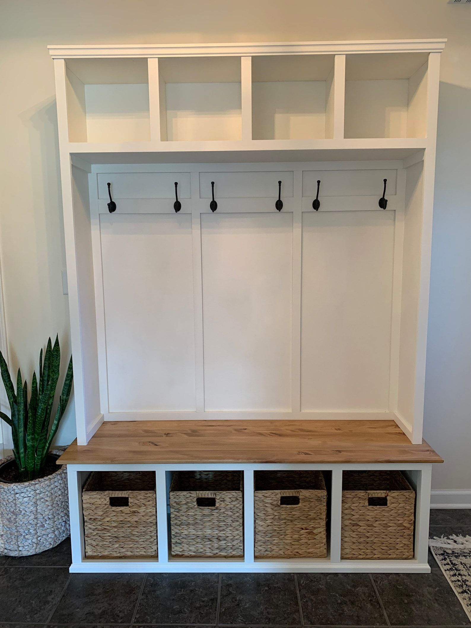 Mudroom Storage Ideas That Keep a Busy Entryway Tidy 4