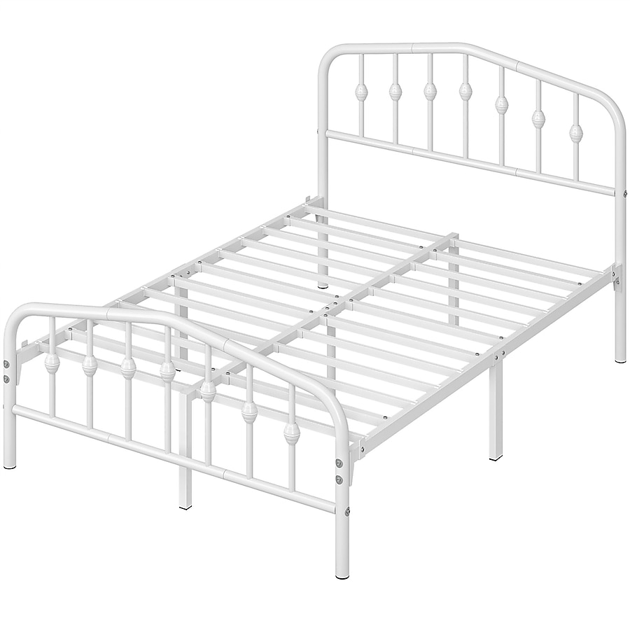 Styling Tips for Making a White Metal Bed Frame Look Expensive 4