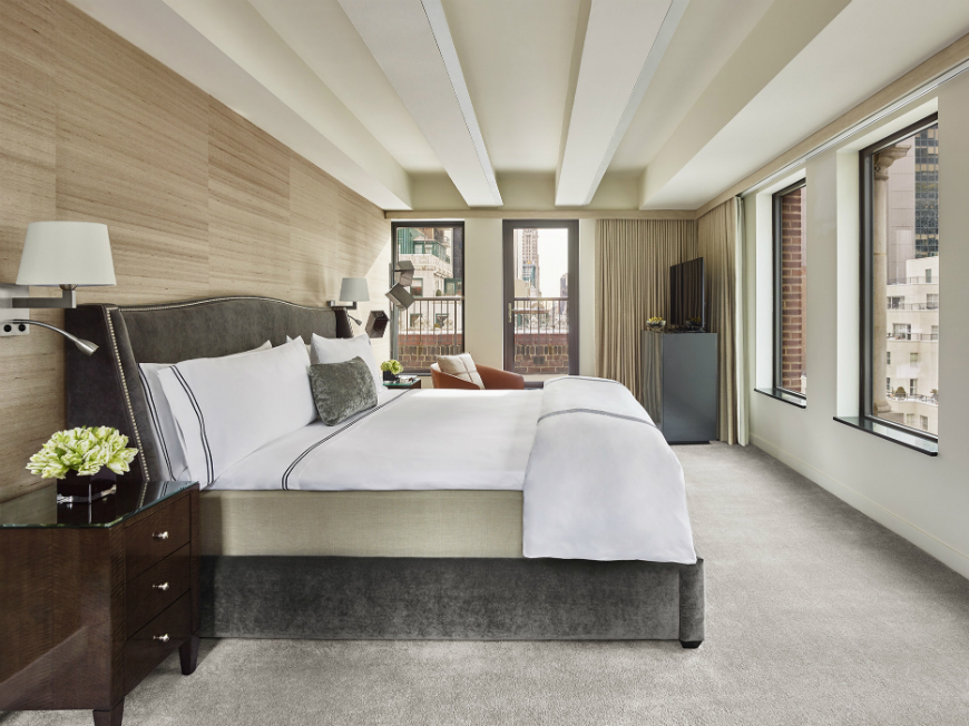 What Interior Designers in NYC Actually Recommend for Compact Bedrooms